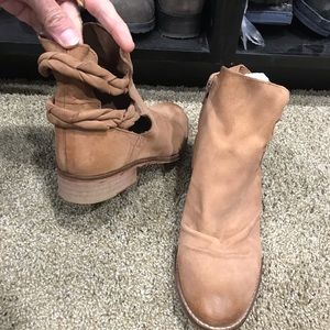 Never worn free people boots